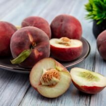 NECTARINA BRANCA - KG